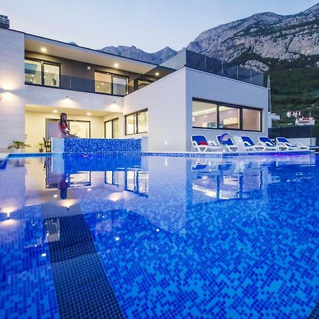 Villa Lacus Makarska Eksteriør bilde