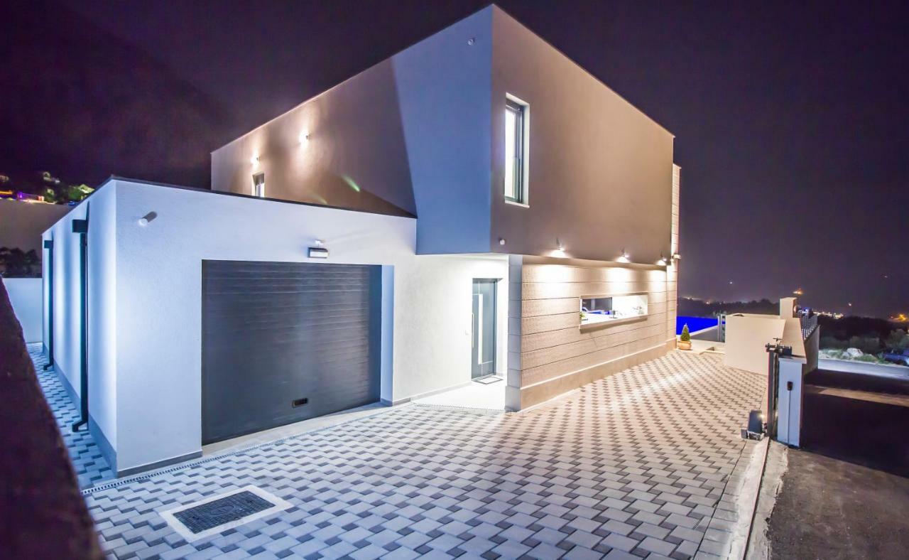 Villa Lacus Makarska Eksteriør bilde